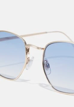 Pier One Unisex - Zonnebril - Light Blue 8 Pier One Unisex - Zonnebril - Light Blue -Pier One 0cc7c833d02d49929210f35ae3c94d09