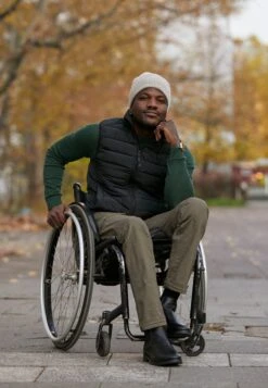 Pier One Bodywarmer - Black 16 Pier One Bodywarmer - Black -Pier One 38a8bf34c3fa4f8c8b861b11d9b8b3a9