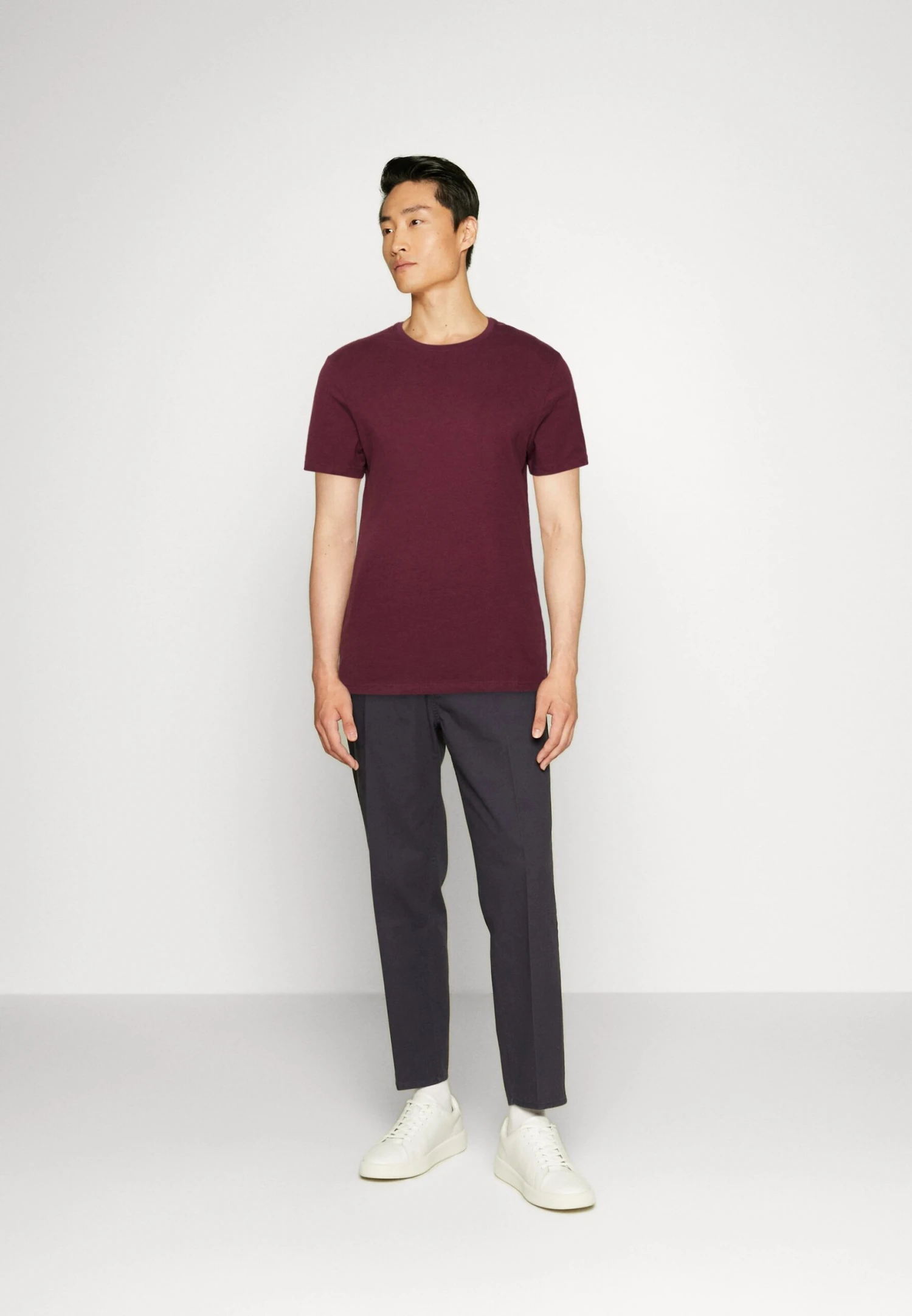 Pier One 5 Pack - T-Shirt Basic - Dark Blue/Pink/Off-White 3 Pier One 5 Pack - T-Shirt Basic - Dark Blue/Pink/Off-White