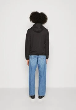 Pier One Regenjas - Black -Pier One 4e357a4c9dc64463935acb495187a2e8