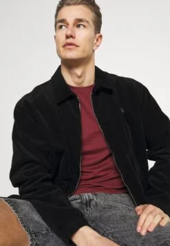 Pier One 5 Pack - T-Shirt Basic - Brown/White/Black 16 Pier One 5 Pack - T-Shirt Basic - Brown/White/Black -Pier One 8c7ca28aba444f0ca09b550c10abc589