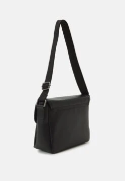 Pier One Unisex - Schoudertas -Black 7 Pier One Unisex - Schoudertas -Black -Pier One a725ea9352c74f1b860daebe2131f7cf