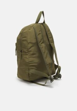 Pier One Travel Compact Backpack Foldable Unisex - Rugzak - Khaki 8 Pier One Travel Compact Backpack Foldable Unisex - Rugzak - Khaki -Pier One b04bd7cbb33b4692ba9fee1565ab5831