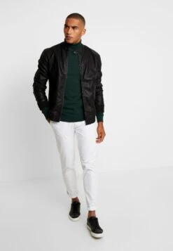 Pier One Trui - Dark Green 9 Pier One Trui - Dark Green -Pier One b54b5da8fedd4697a74404058ab245ca