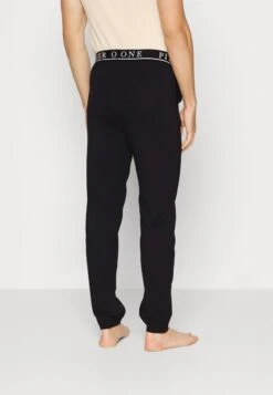 Pier One Pyjamabroek - Black 9 Pier One Pyjamabroek - Black -Pier One b5b87e2eedef47808434dd8a26f8d238