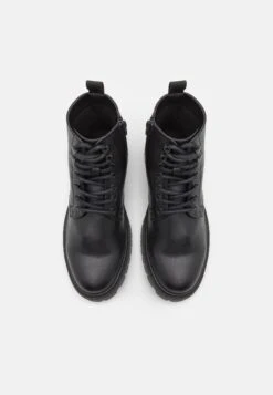 Pier One Unisex - Veterboots - Black 11 Pier One Unisex - Veterboots - Black -Pier One be294022a8fa4b439a852bd7c70d8bb6
