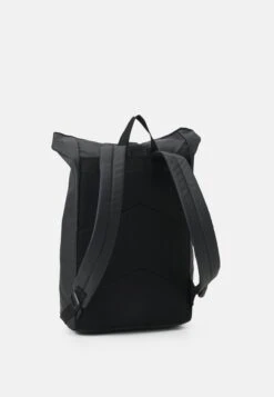 Pier One Tarpaulin Water Repellent Unisex - Rugzak - Black -Pier One c6a8810ceead4030aa8b6f19c5d80ea5