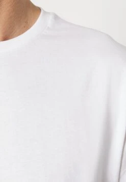 Pier One Longsleeve - White 11 Pier One Longsleeve - White -Pier One e6185bd64e6d469b88d5195b4c5f149d