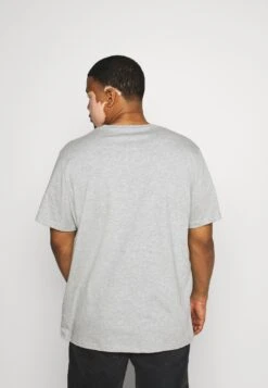 Pier One 5 Pack - T-Shirt Basic - Khaki/Grey/Dark Blue -Pier One ec3697a3377045a681099b809ac45742